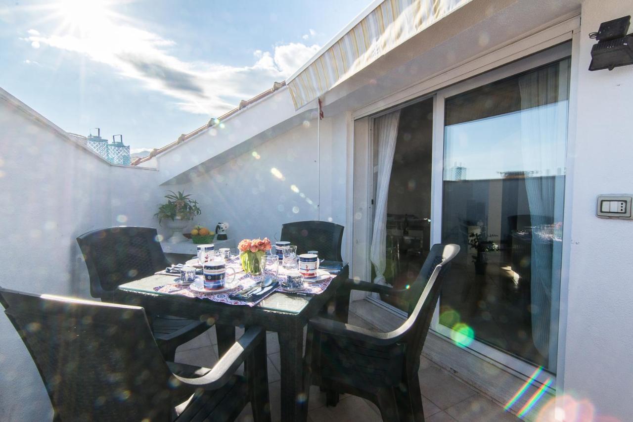 Penthouse Three Bedrooms Sanremo Exterior foto